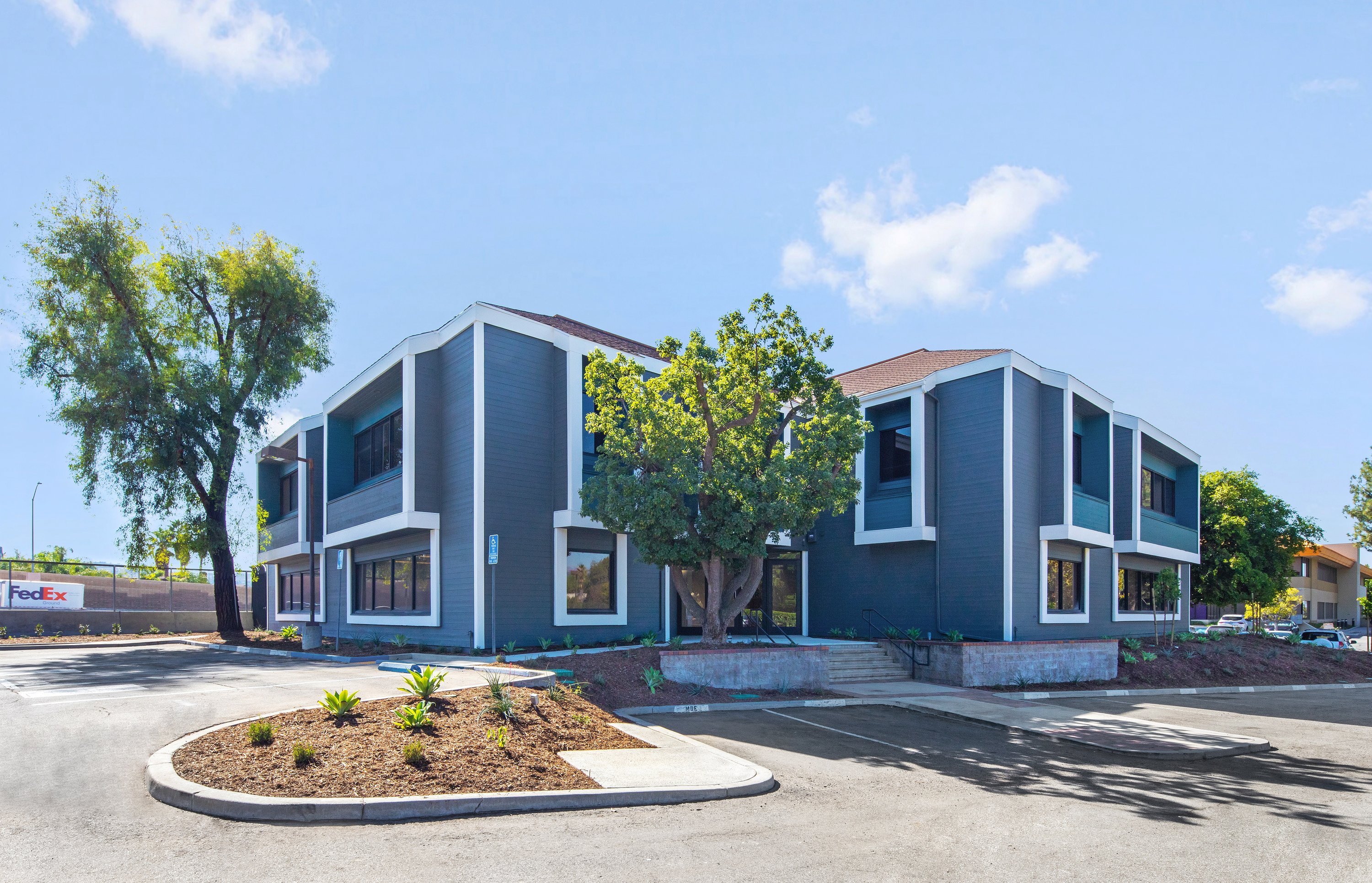 1161 Park View Dr, Covina, CA 91724