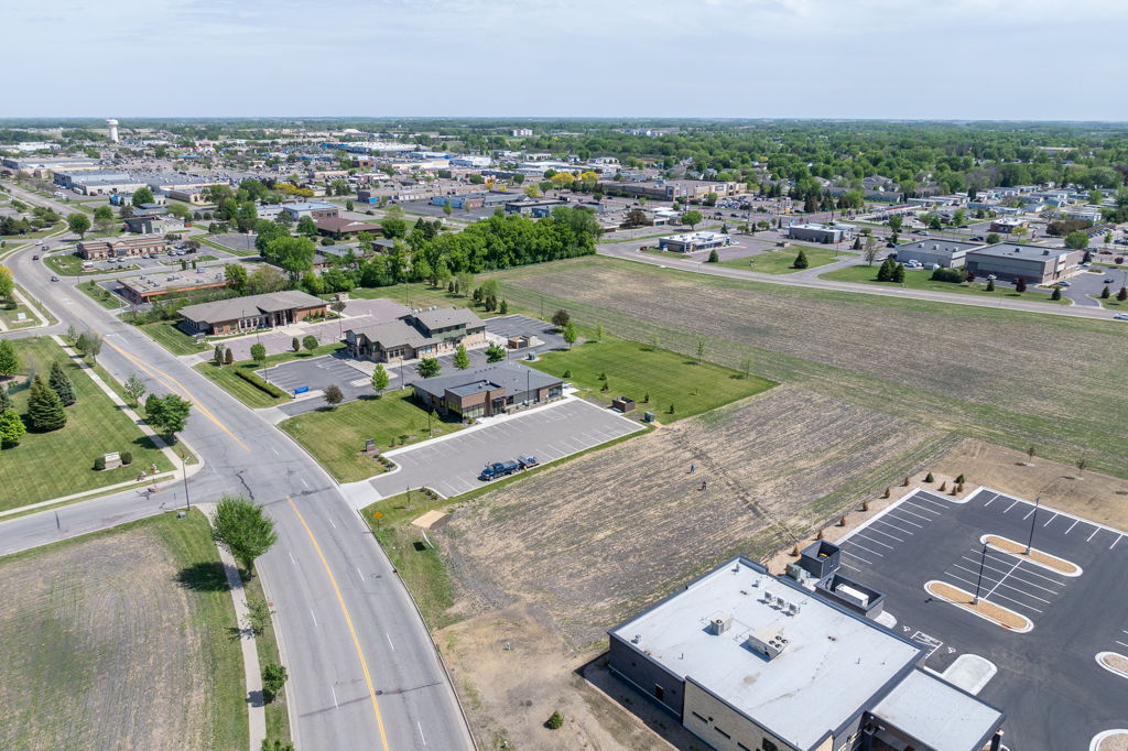 1521 Adams St, Mankato, MN 56001