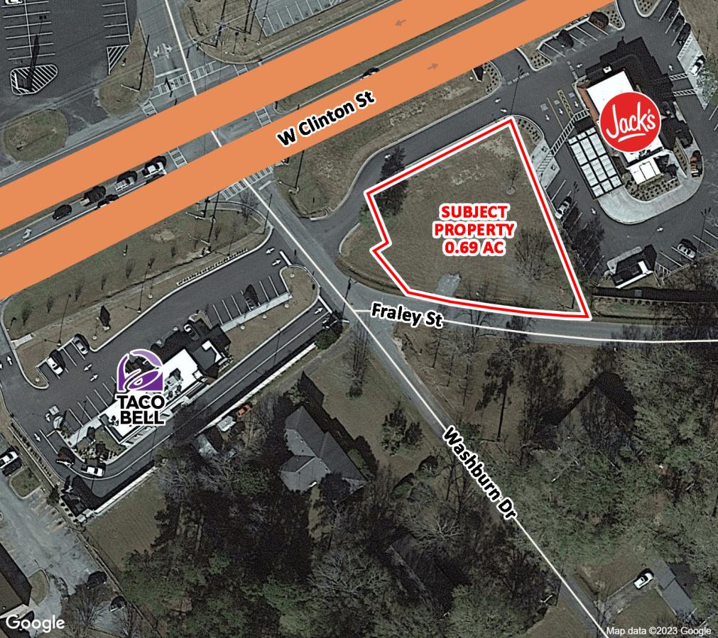 211 W Clinton St, Gray, GA 31032