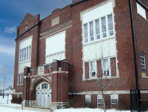 2313 S Hanna St, Fort Wayne, IN 46803