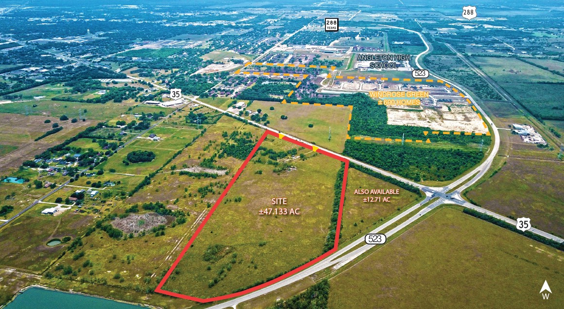 400 Highway 35 Byp, Alvin, TX 77511