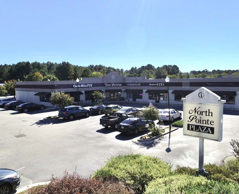 195 Starpoint Dr, Fayetteville, NC 28303