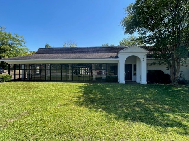 2375 Airport Blvd, Mobile, AL 36606
