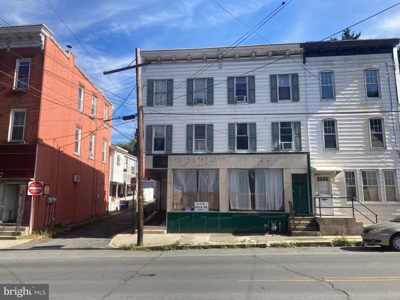 701 W Market St, Pottsville, PA 17901