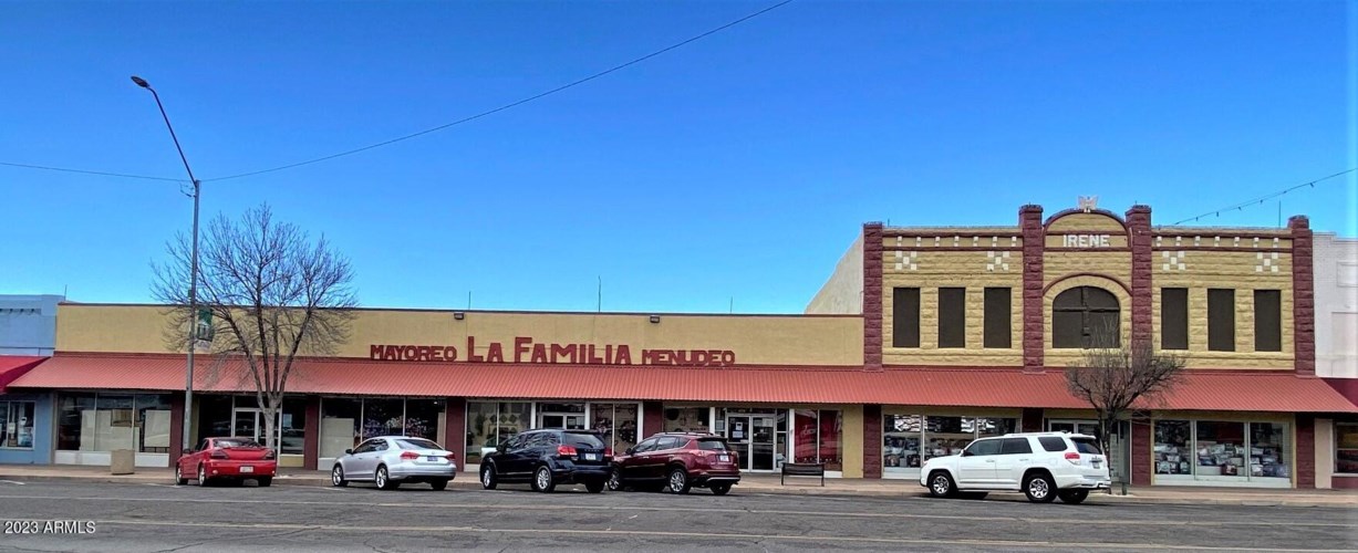 834 G Ave, Douglas, AZ 85607
