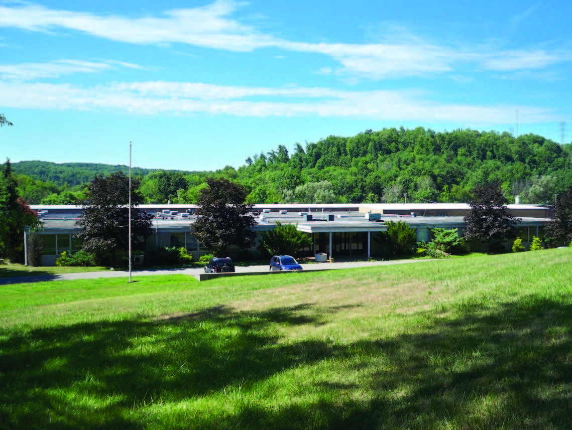 629 E Butler Rd, Butler, PA 16002