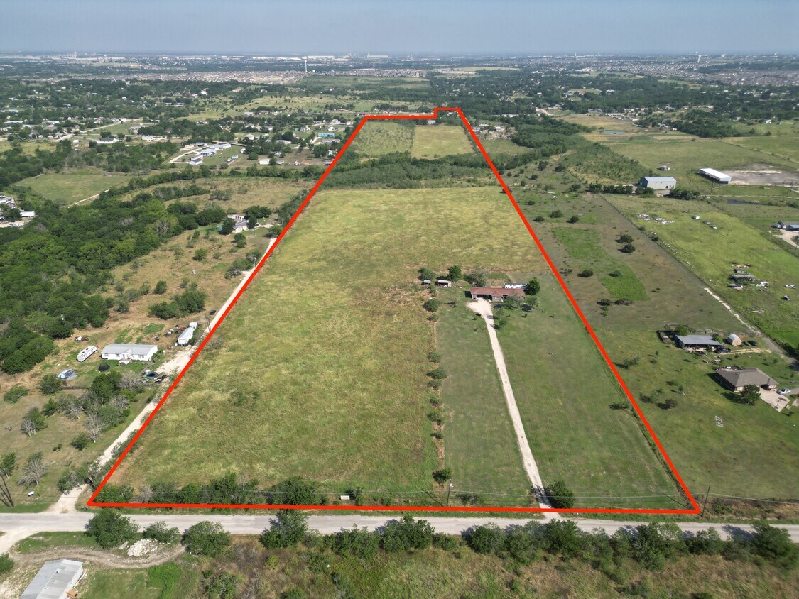 2790 Mathias Ln, Kyle, TX 78640