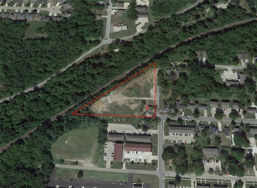 318 S Main St, Warrensburg, MO 64093