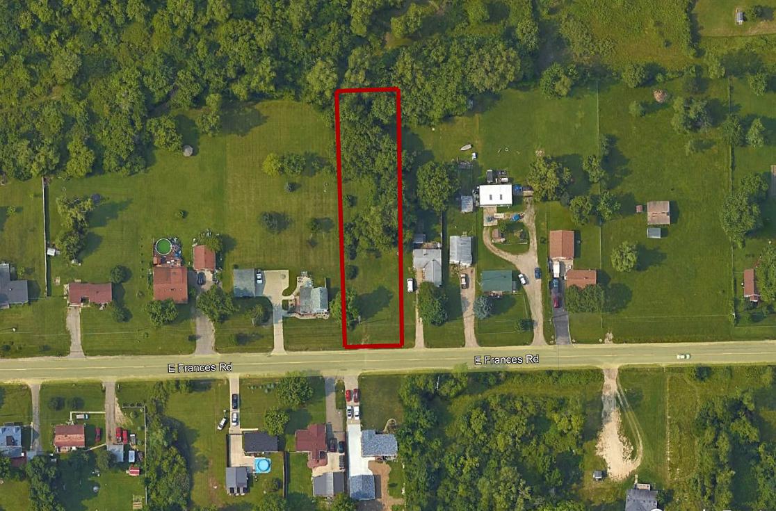 1217 E Frances Rd, Mount Morris, MI 48458