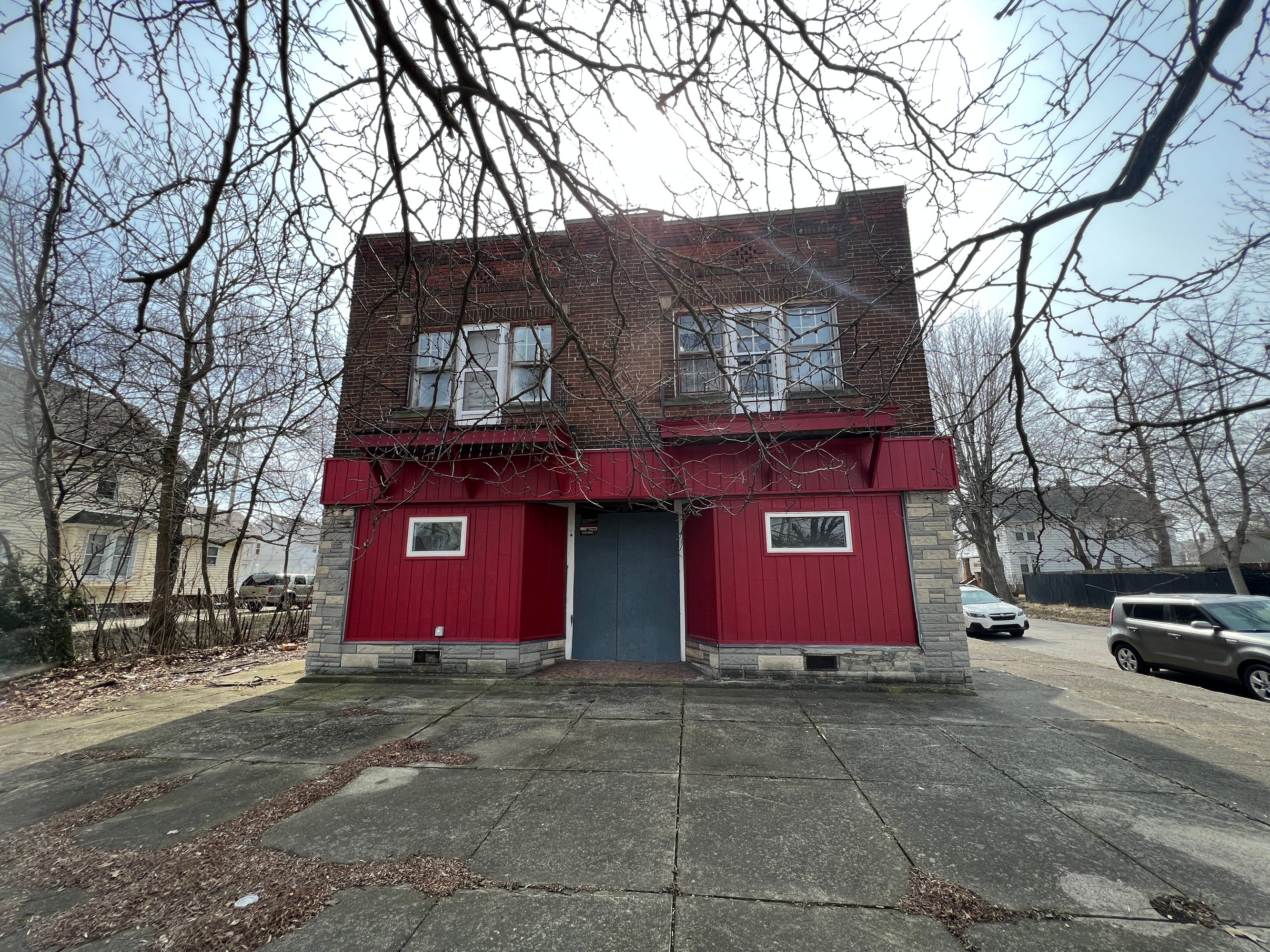 17002 Grovewood Ave, Cleveland, OH 44110