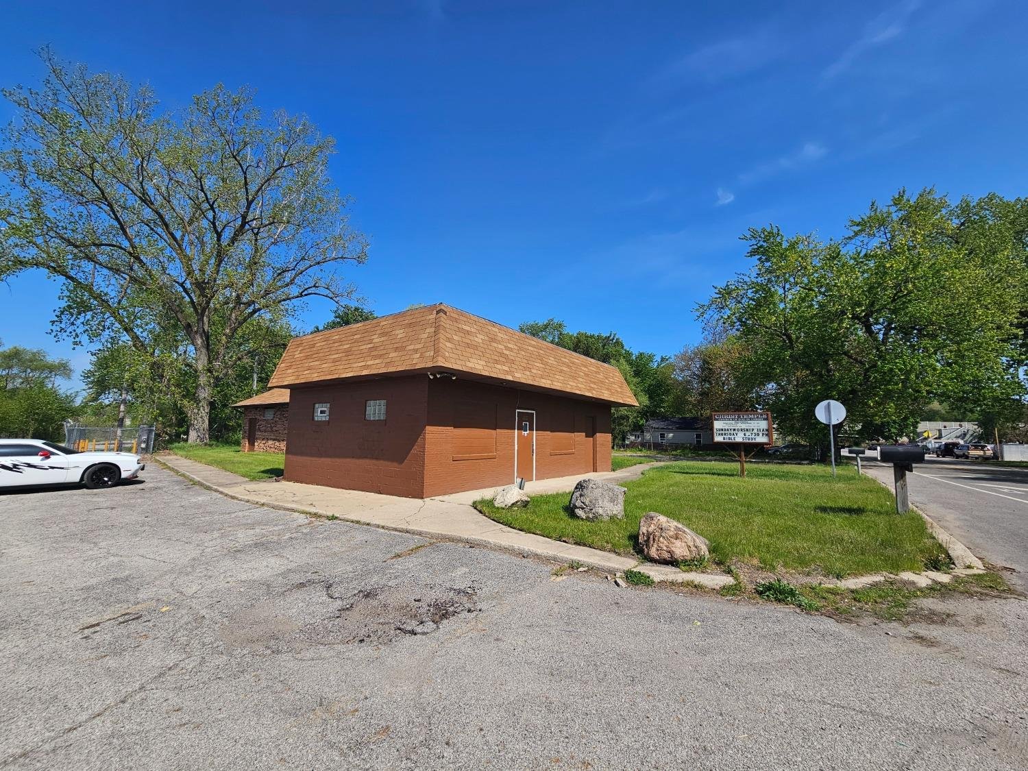 2584 Clay St, Gary, IN 46405