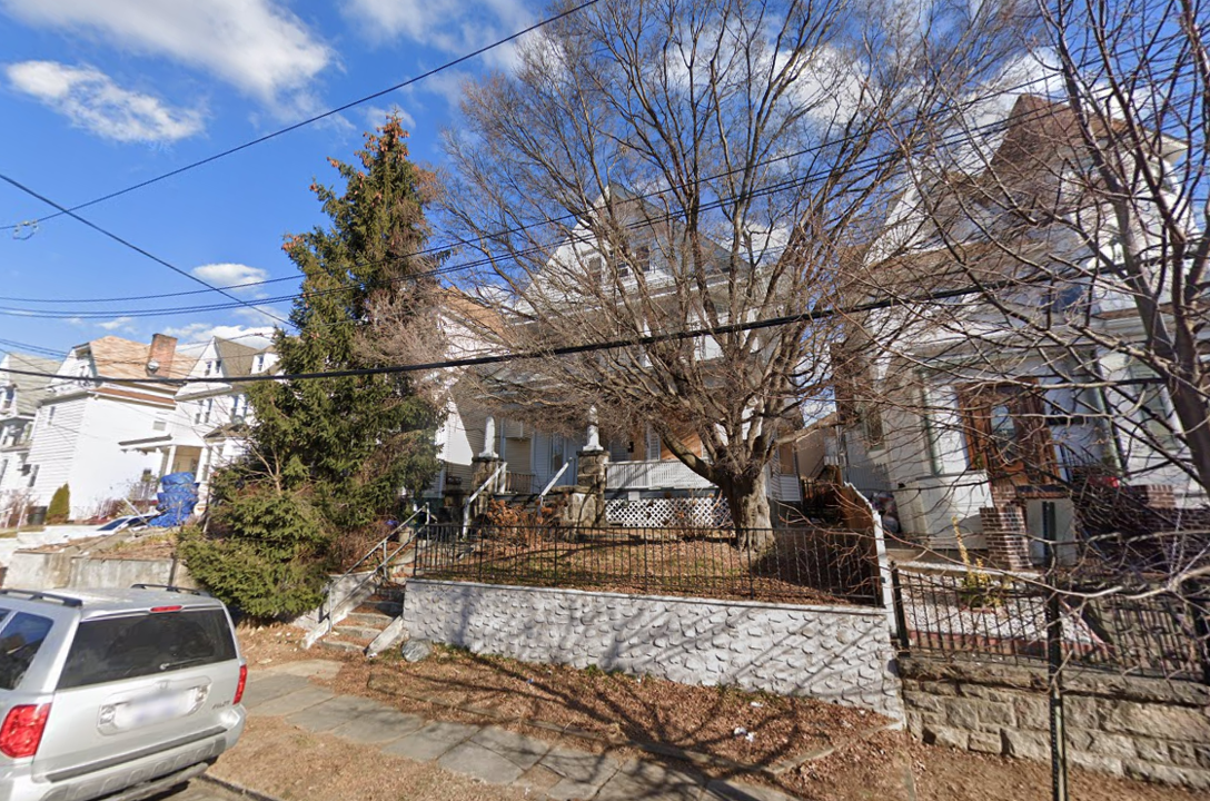 44 Livingston Ave, Yonkers, NY 10705