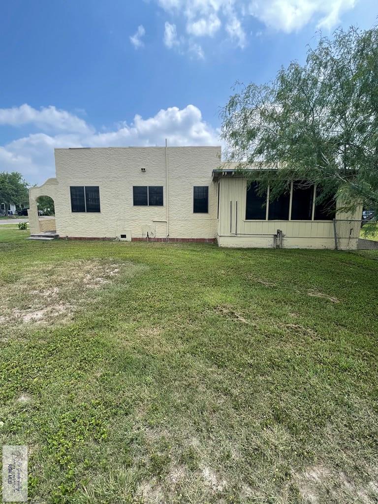 695 Bowie St, San Benito, TX 78586