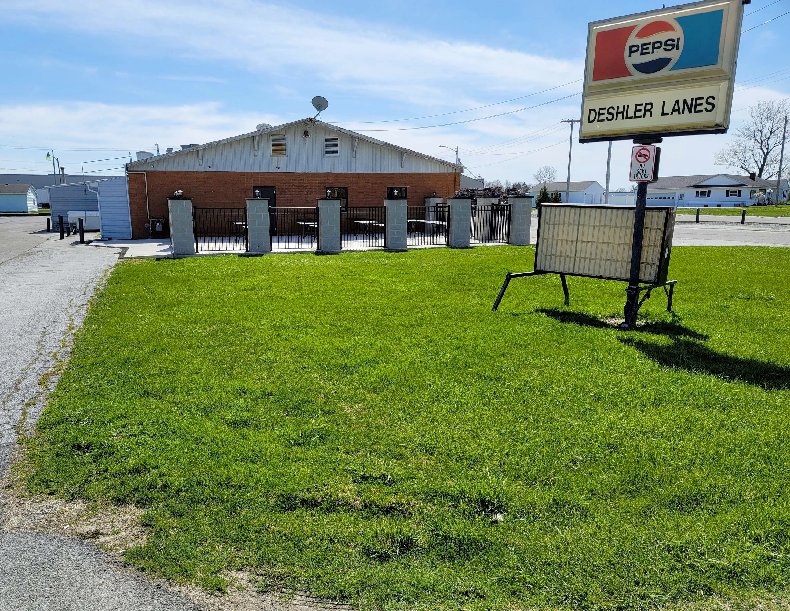 739 W Main St, Deshler, OH 43516