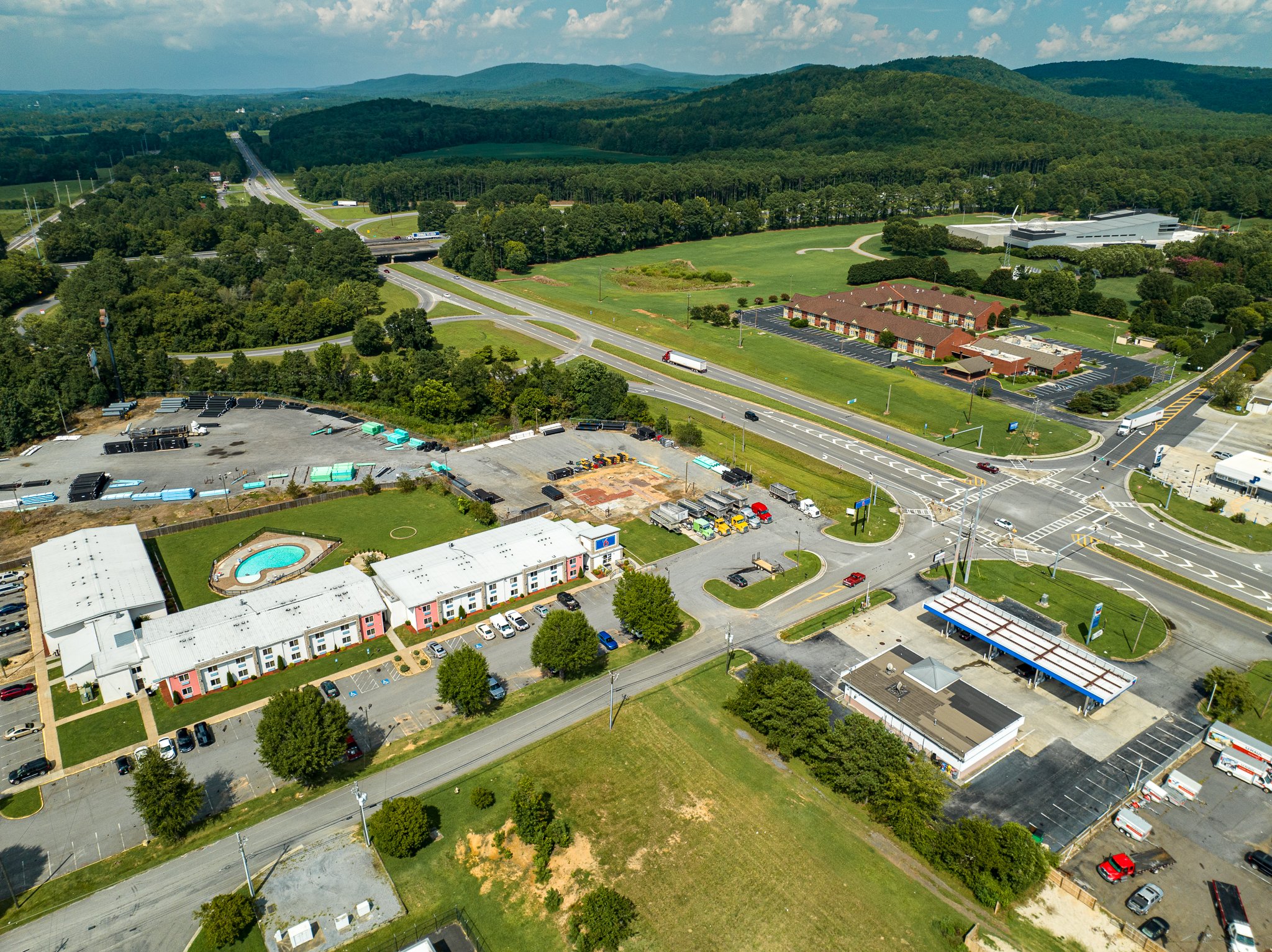 2335 Highway 411, White, GA 30184