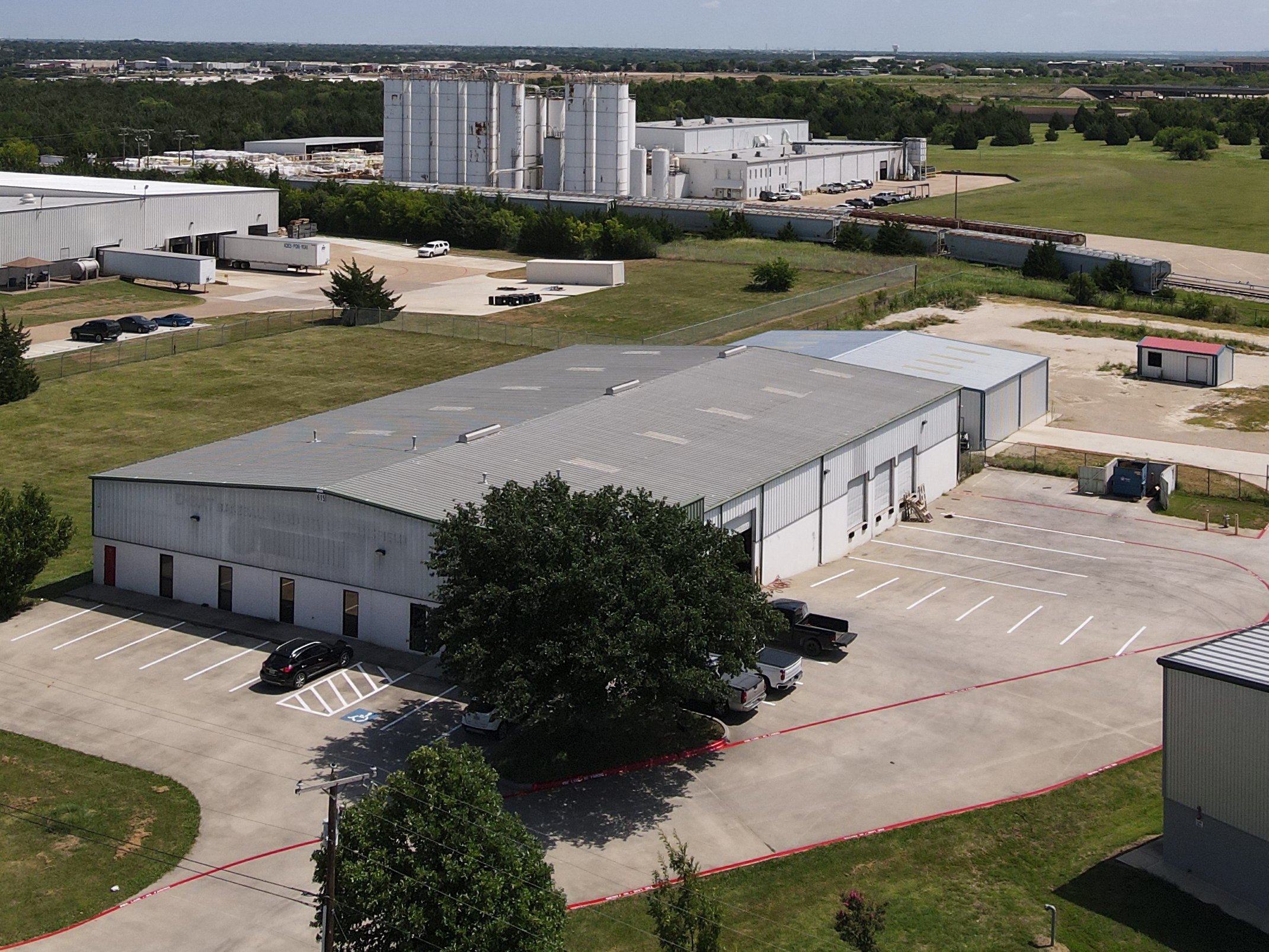 615 S Wisteria St, Mansfield, TX 76063