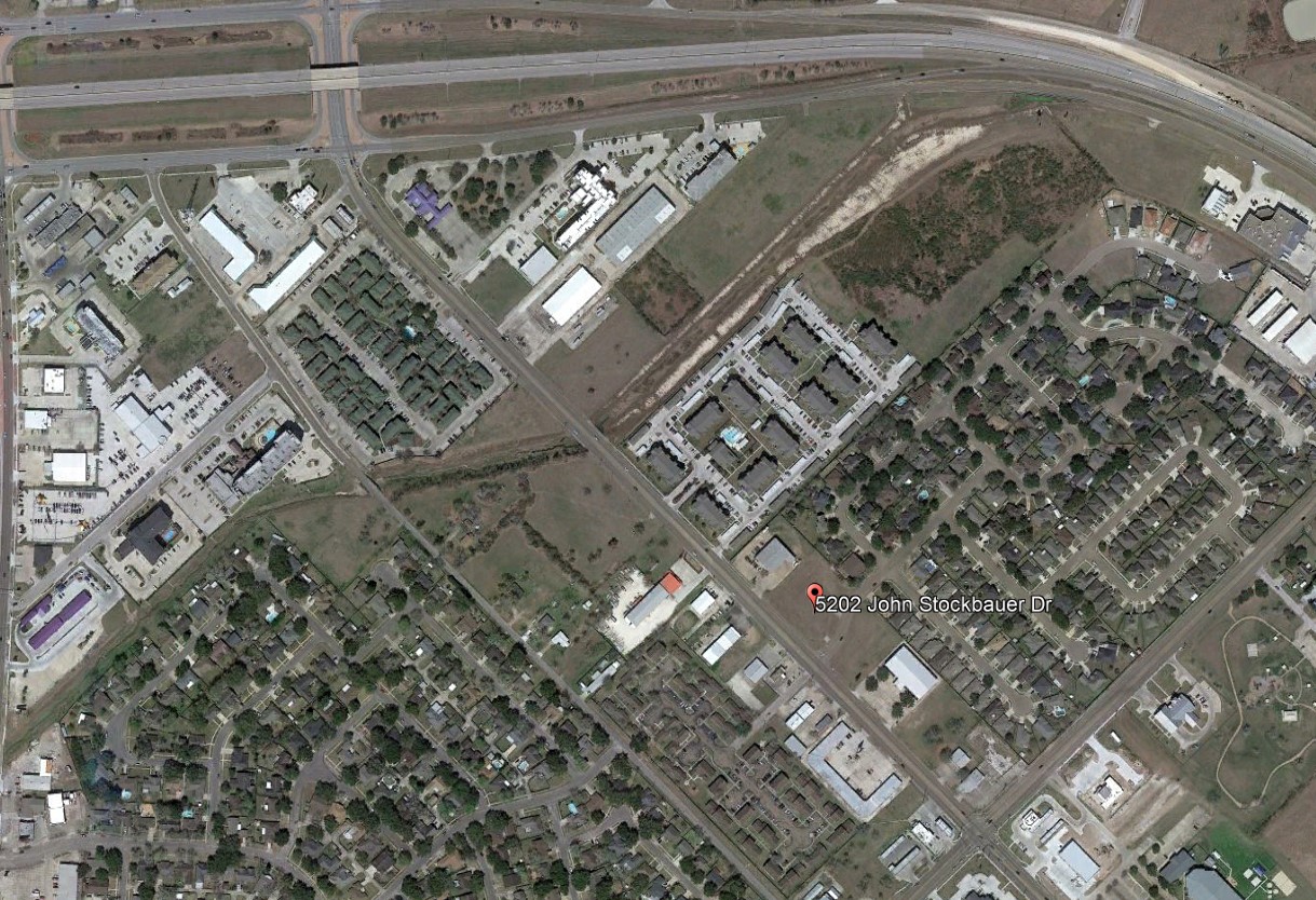 5202 John Stockbauer Dr, Victoria, TX 77904