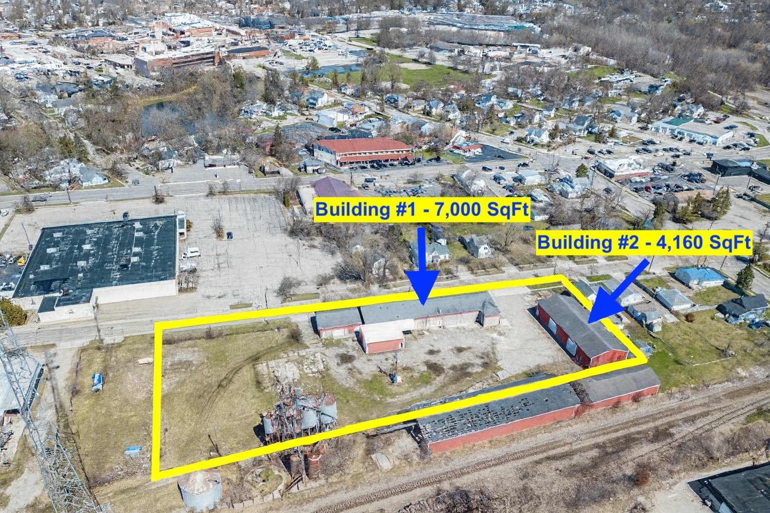 265 Howard St, Lapeer, MI 48446