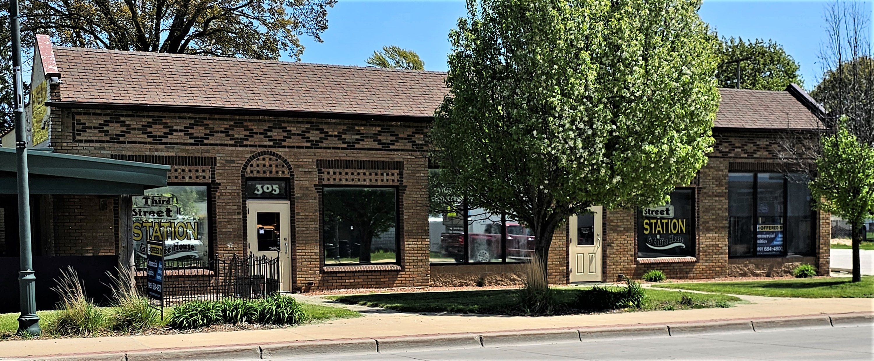 305 S Mable St, Pinconning, MI 48650