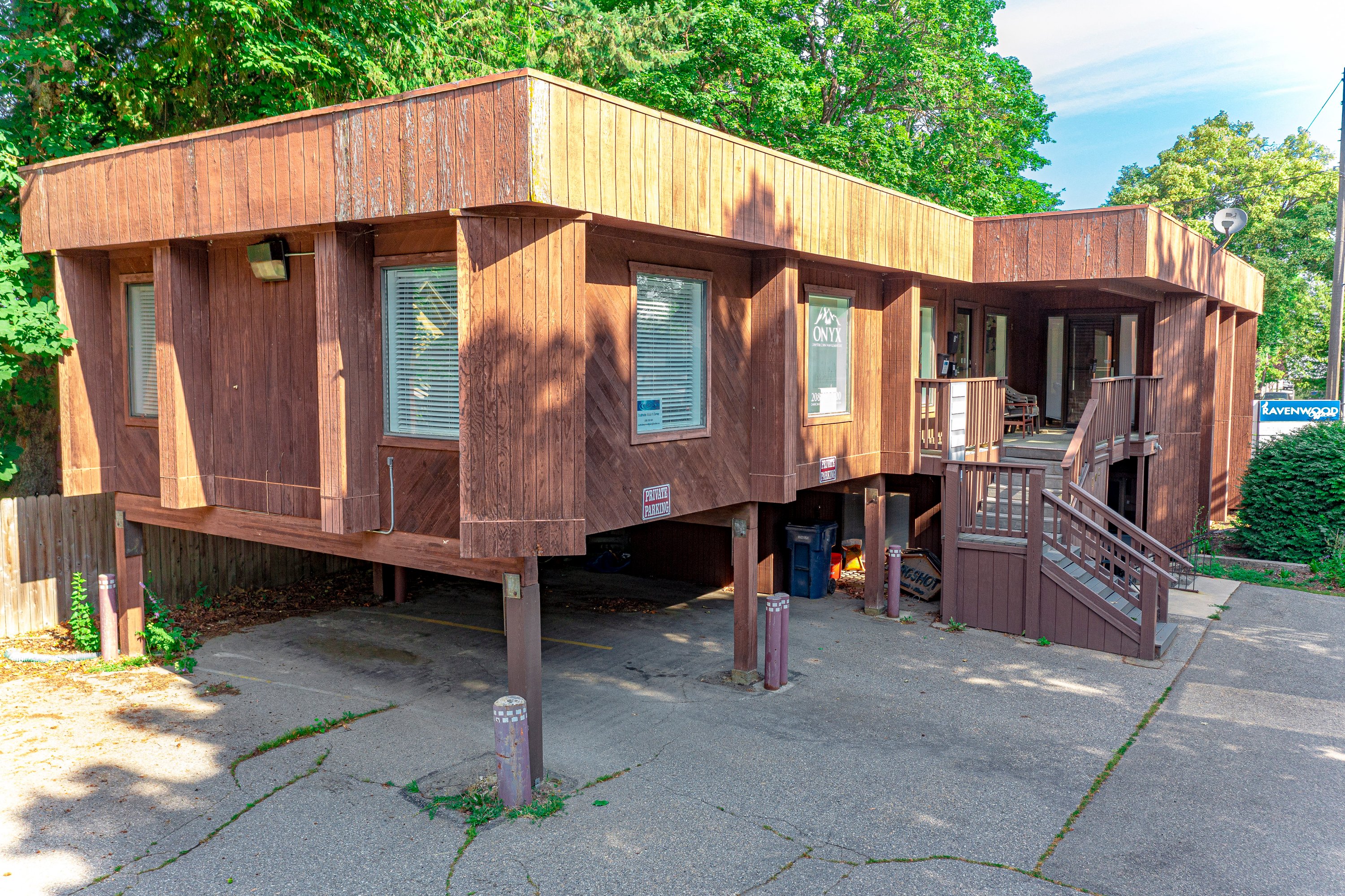 102 S 4Th Ave, Sandpoint, ID 83864