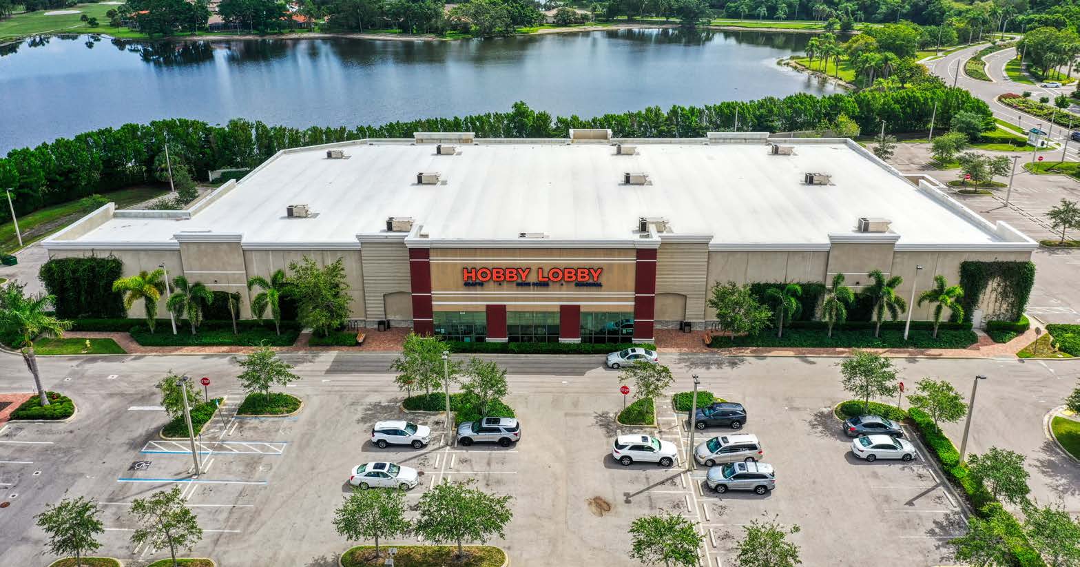 9955 Triangle Blvd, Naples, FL 34113