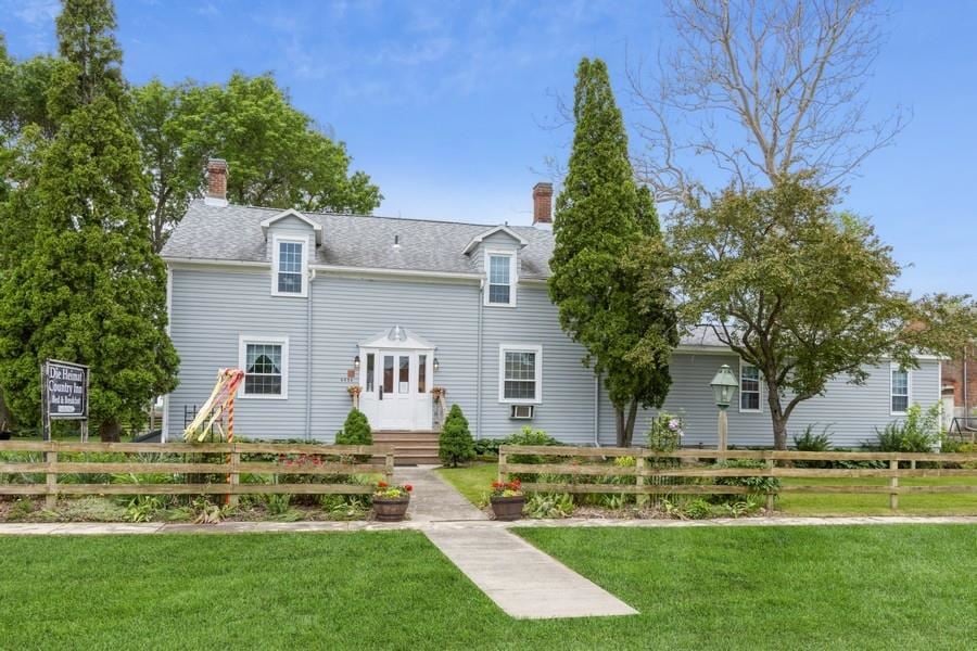 4434 V St, Homestead, IA 52236