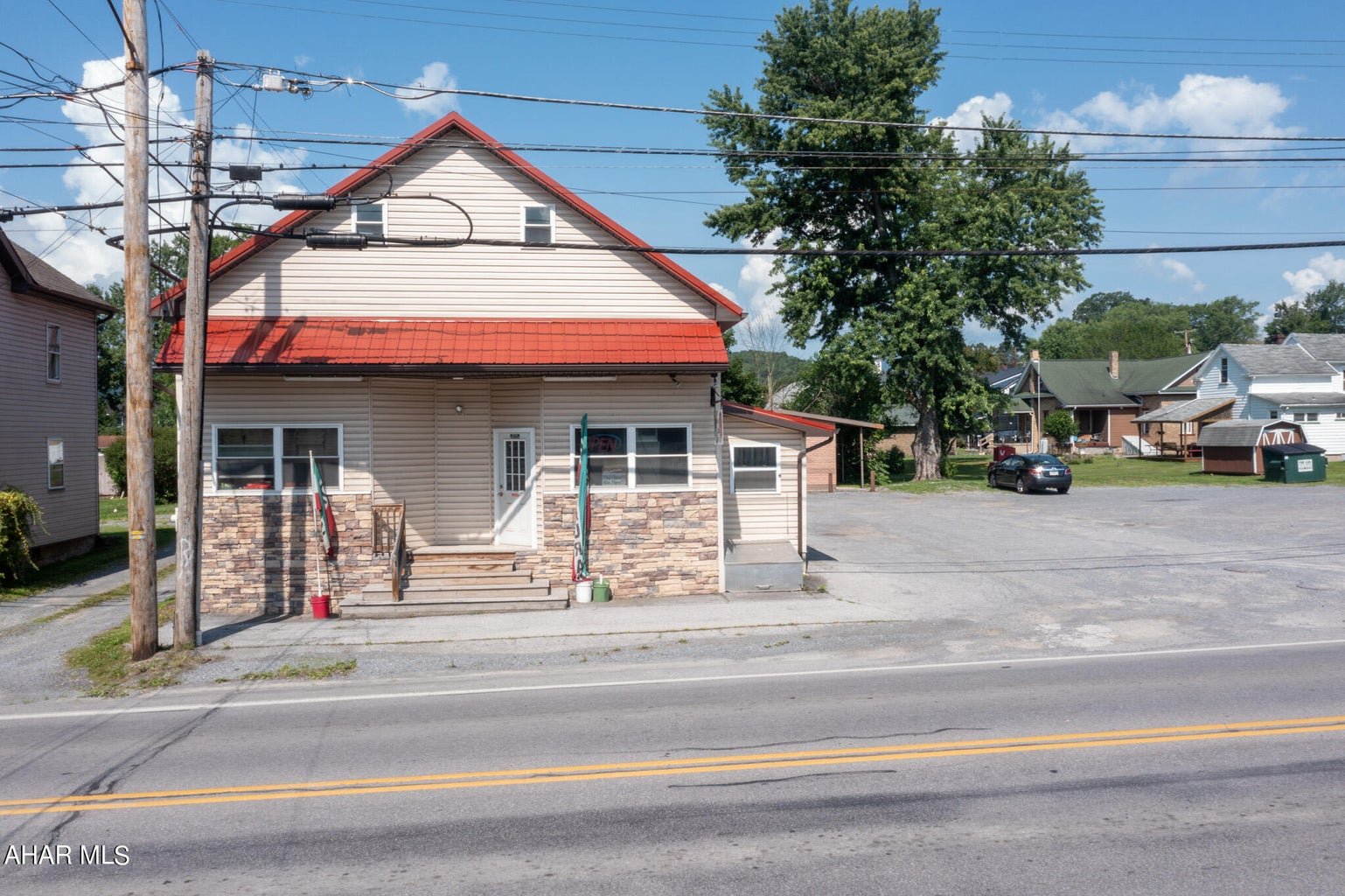 16305 Dunnings Hwy, Newry, PA 16665