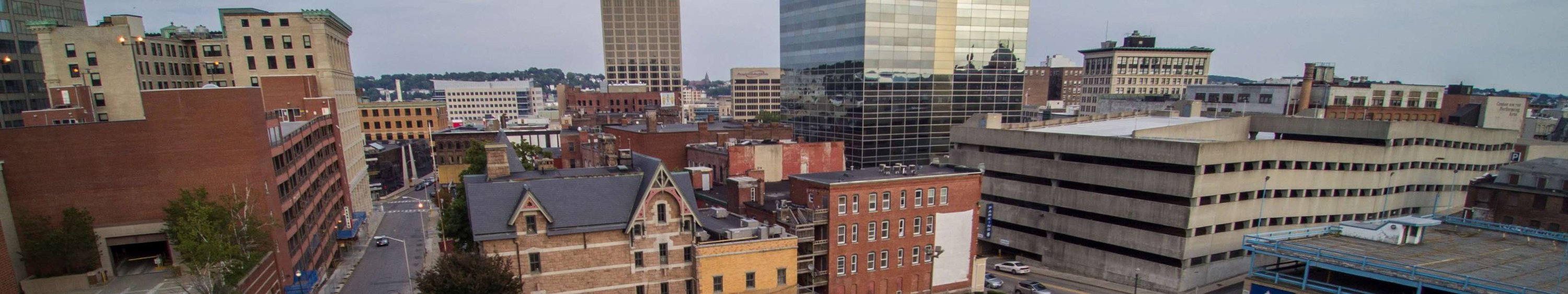 61 Pearl St, Worcester, MA 01608