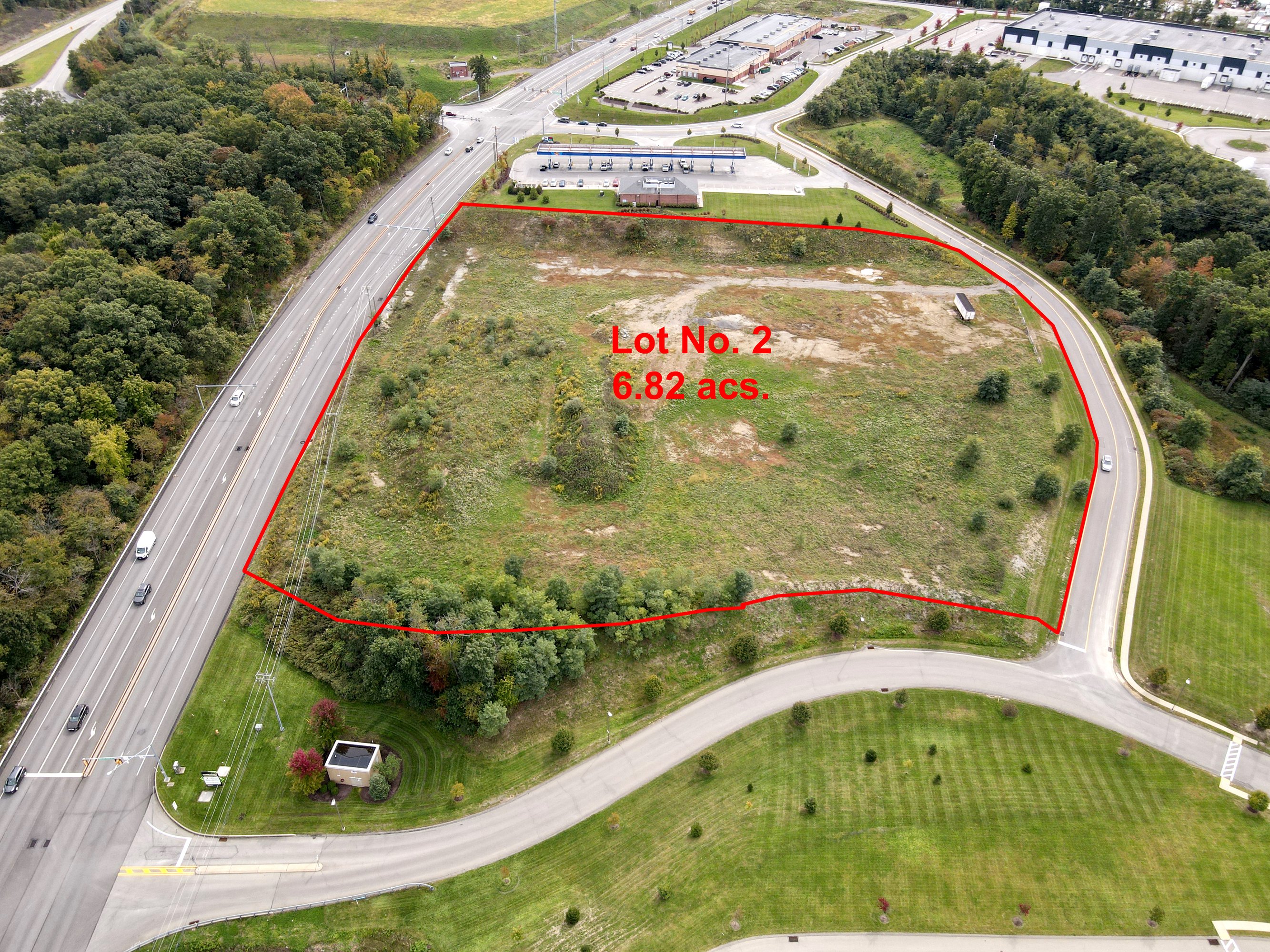 135 Lindsay Rd, Zelienople, PA 16063