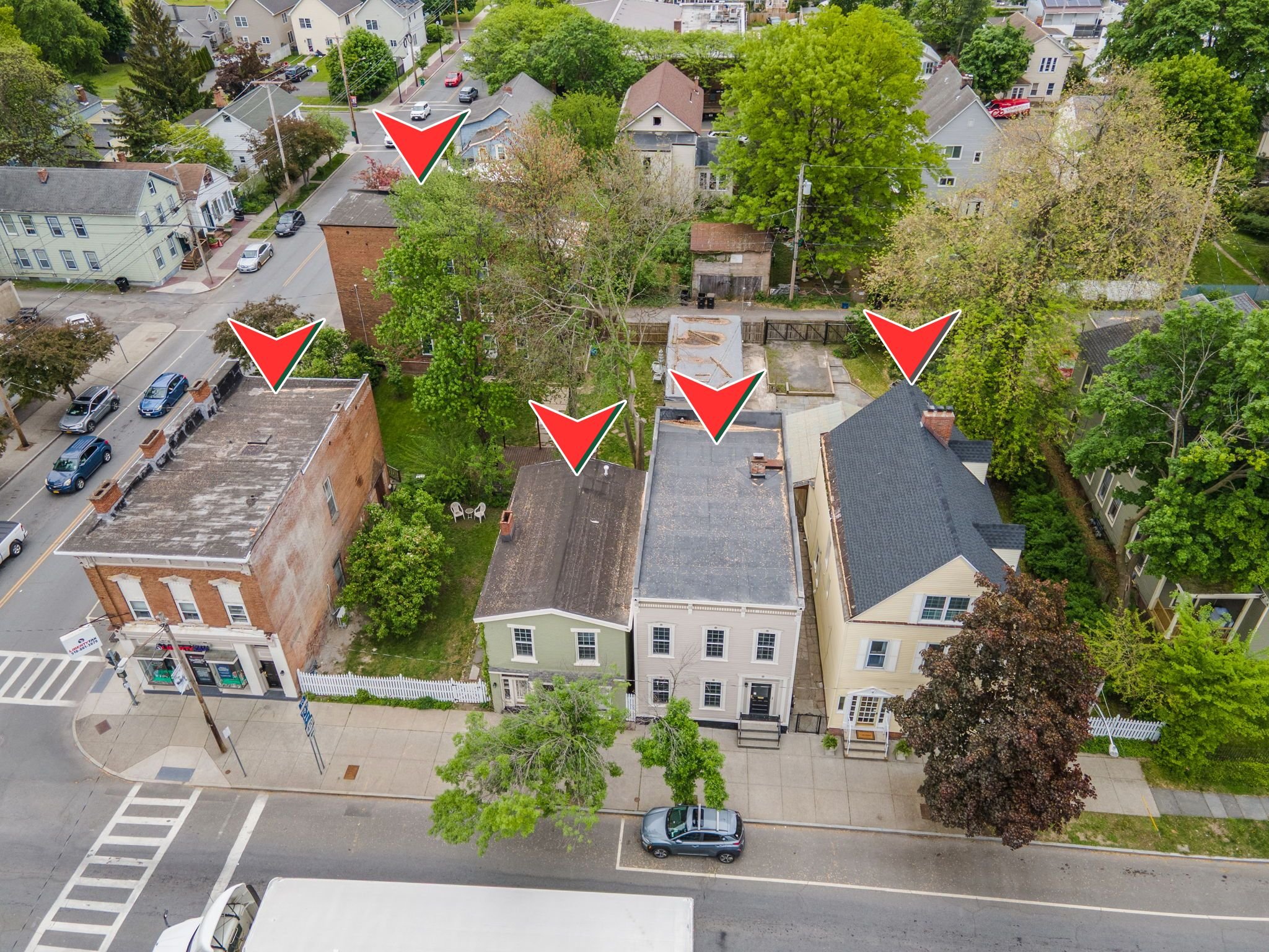 462 2Nd Ave, Troy, NY 12182