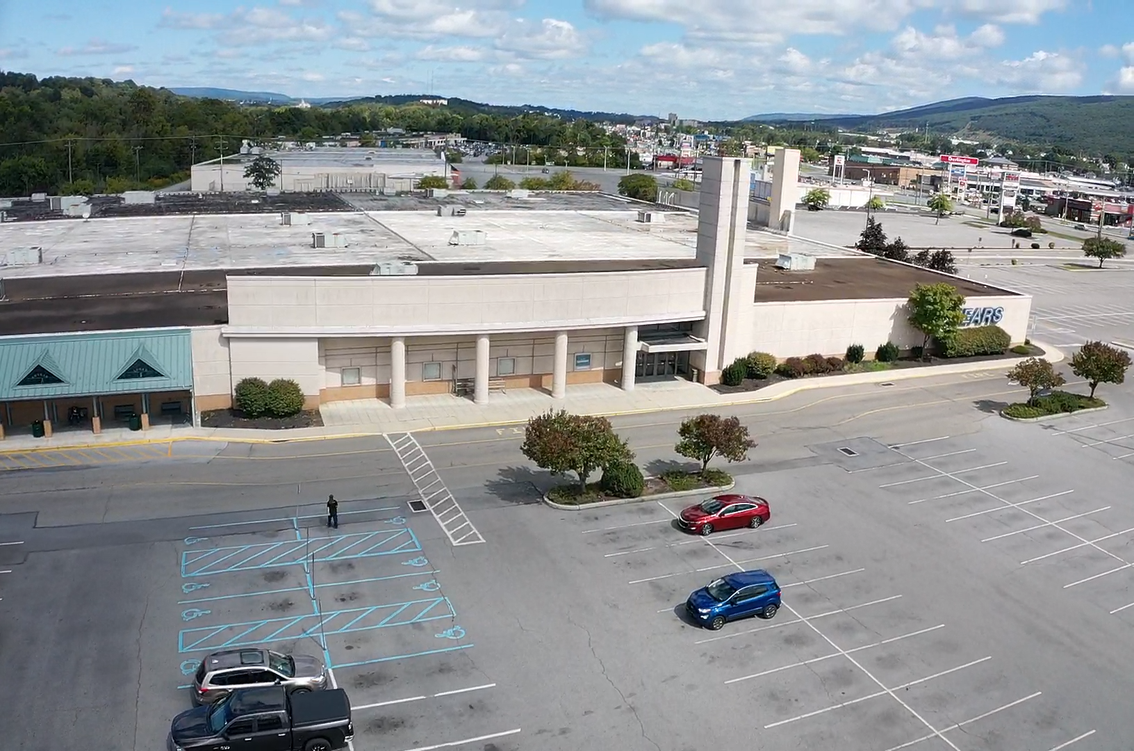 5580 Goods Ln, Altoona, PA 16602