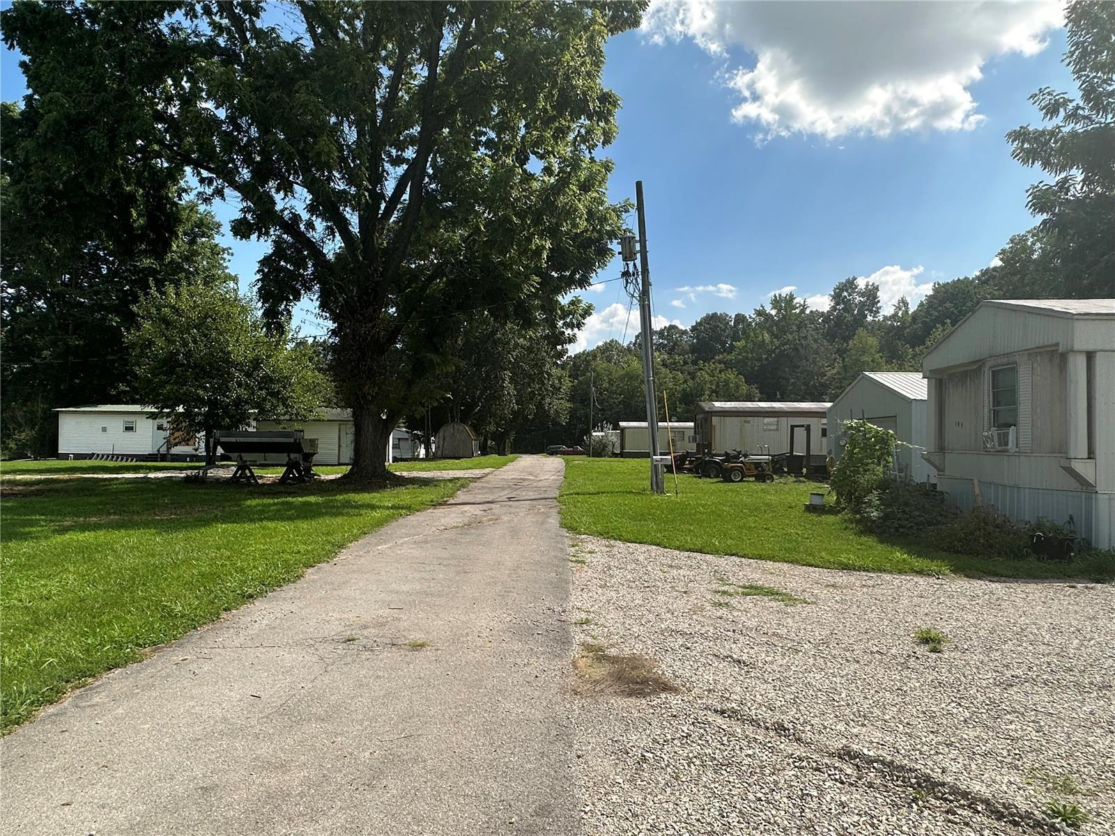 124 Wyandot Ln, Cape Girardeau, MO 63701
