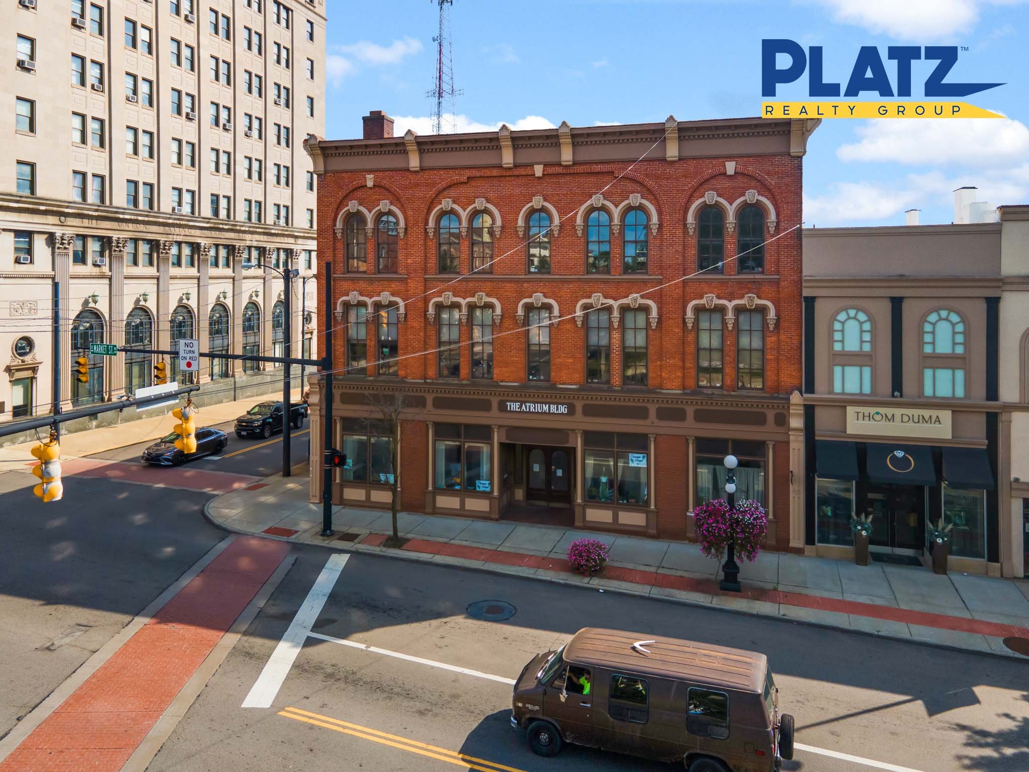 103 W Market St, Warren, OH 44481