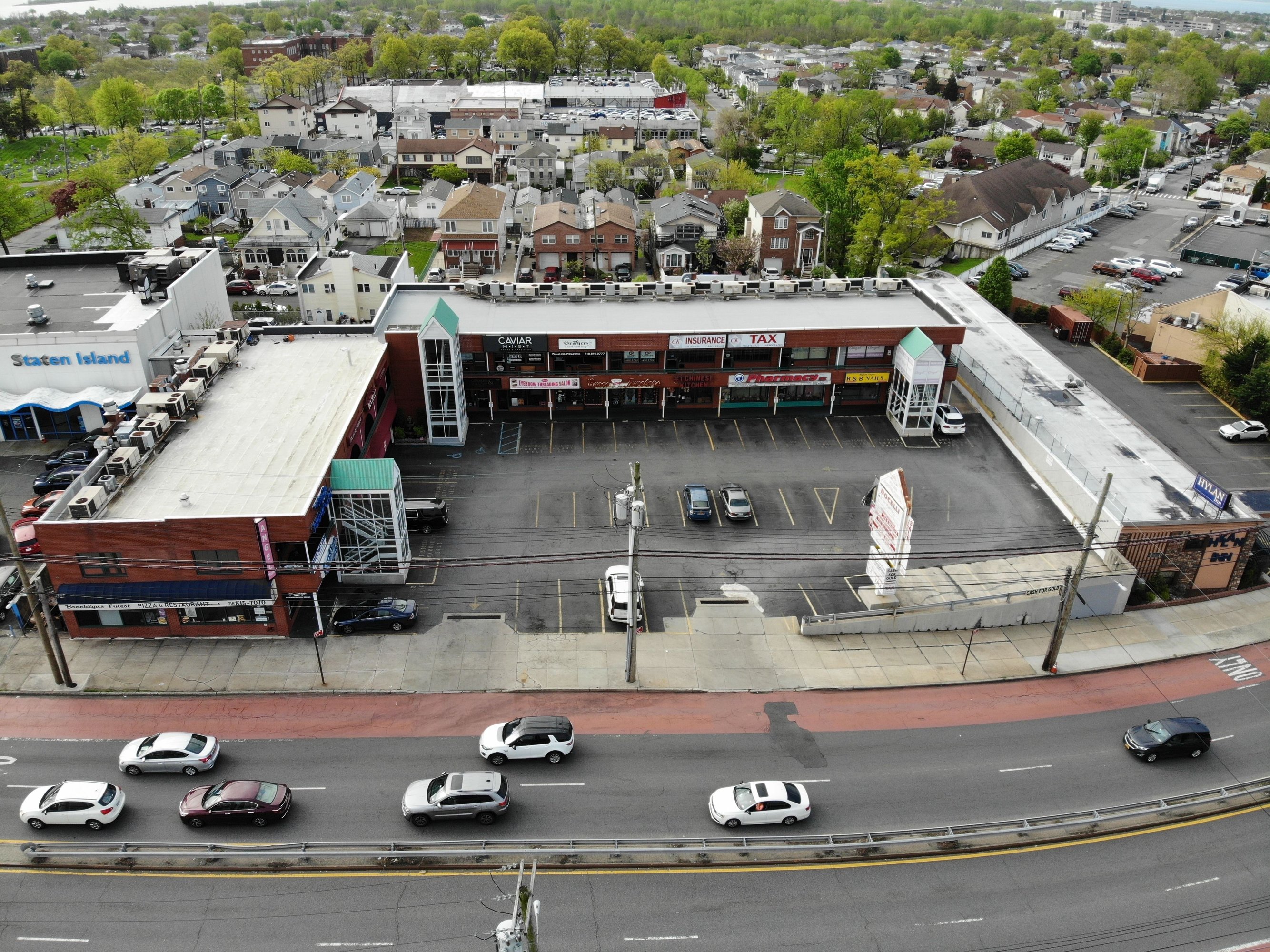 1250 Hylan Blvd, Staten Island, NY 10305