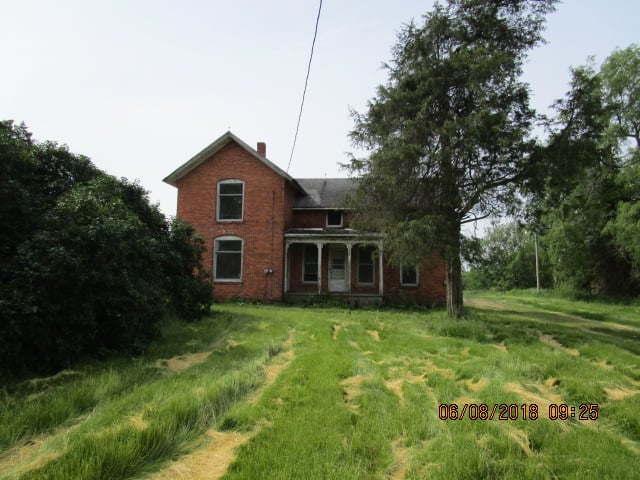 1206 W Russell Rd, Tecumseh, MI 49286
