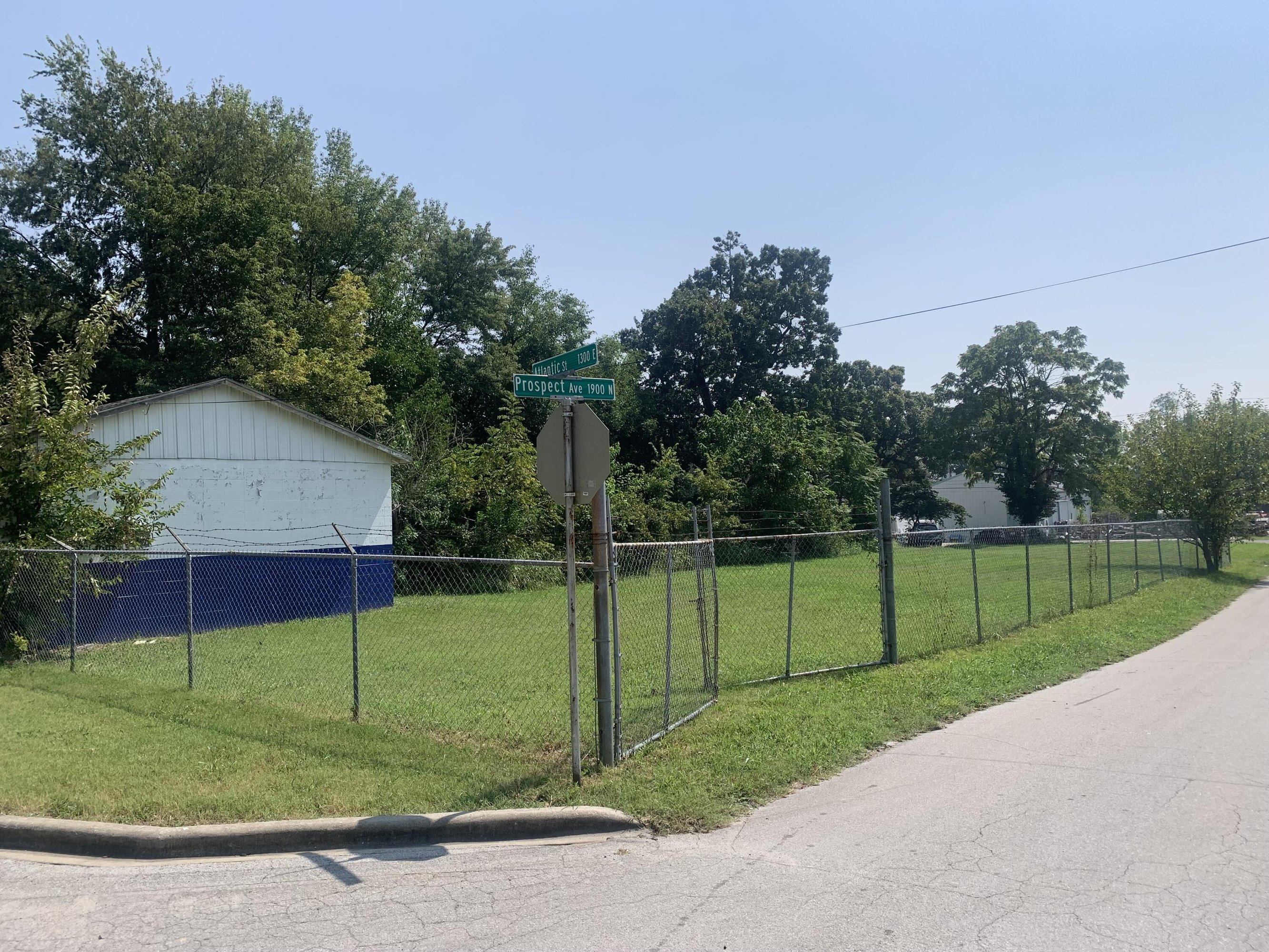1303 East Thoman St, Springfield, MO 65803