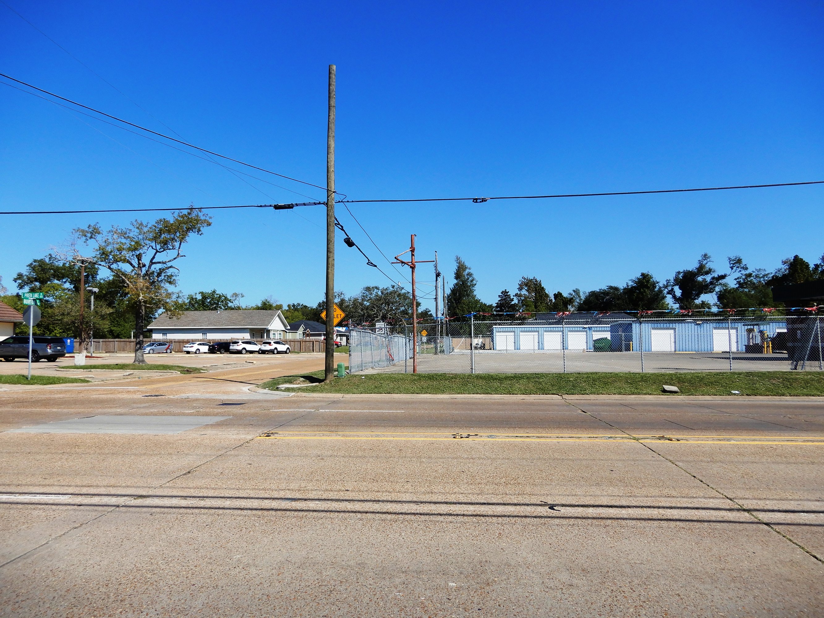 1001 E Prien Lake Rd, Lake Charles, LA 70601