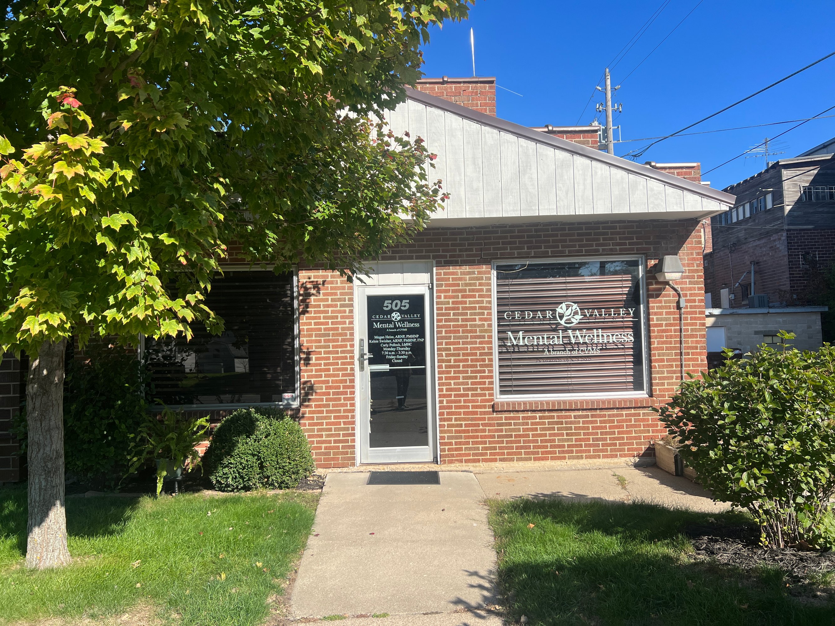 505 Coates St, Parkersburg, IA 50665