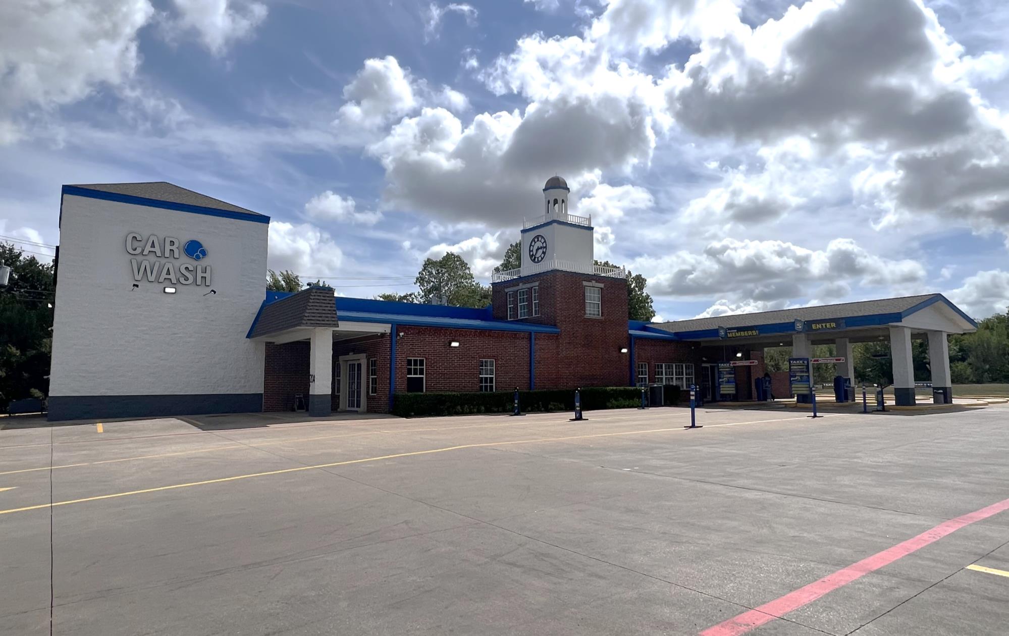 204 Belt Line Rd, Cedar Hill, TX 75104-2203