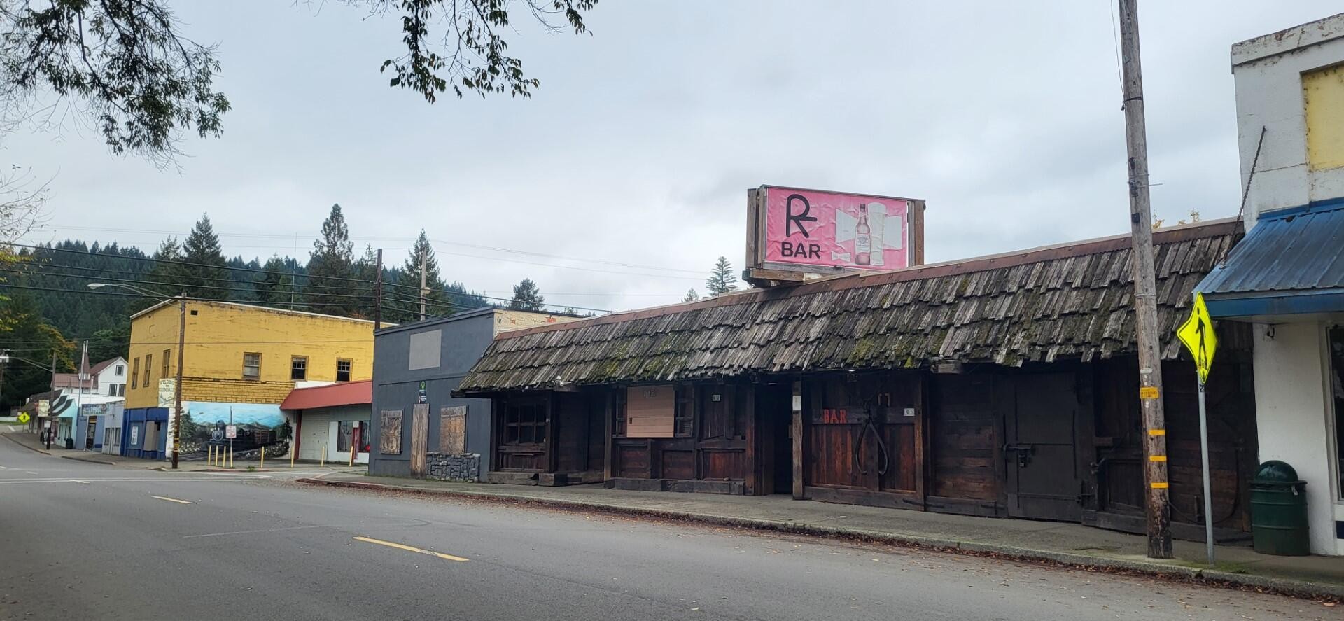 416 Pacific Ave, Glendale, OR 97442