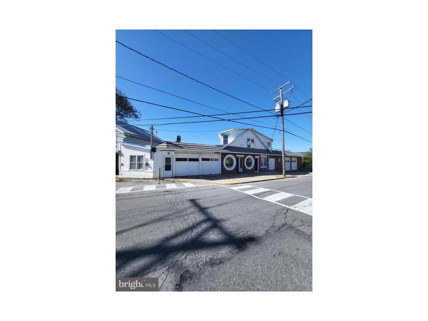 224 Port Clinton Ave, Hamburg, PA 19526