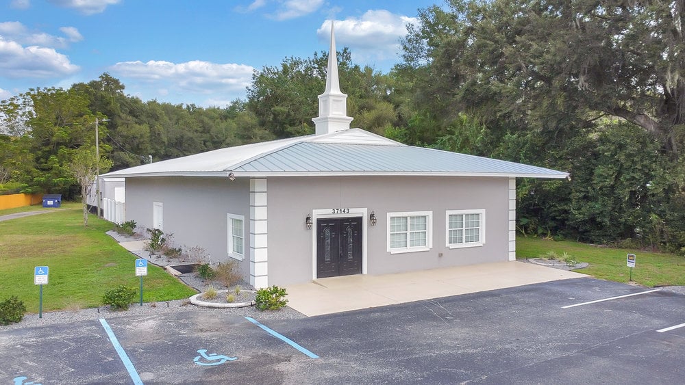 37143 Clinton Ave, Dade City, FL 33525
