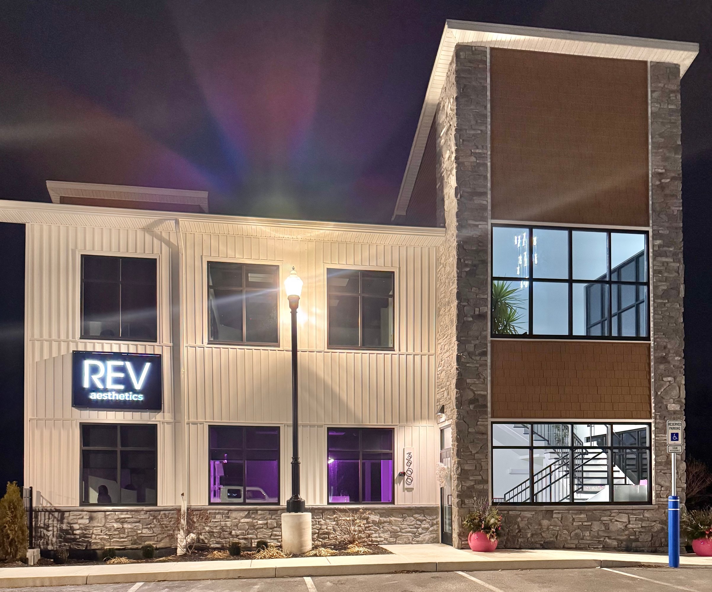 3900 Market St, Camp Hill, PA 17011