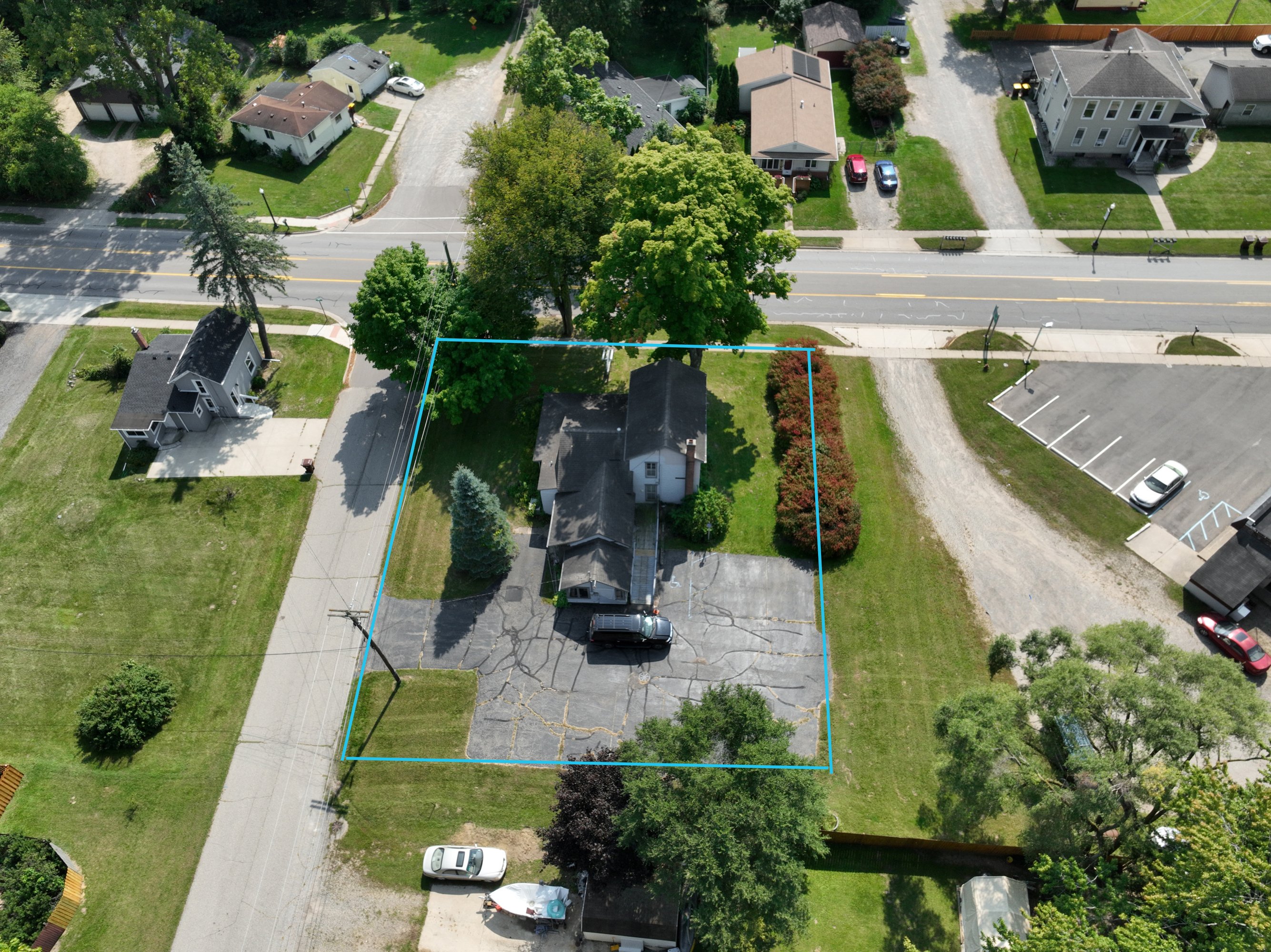 545 E Main St, Pinckney, MI 48169