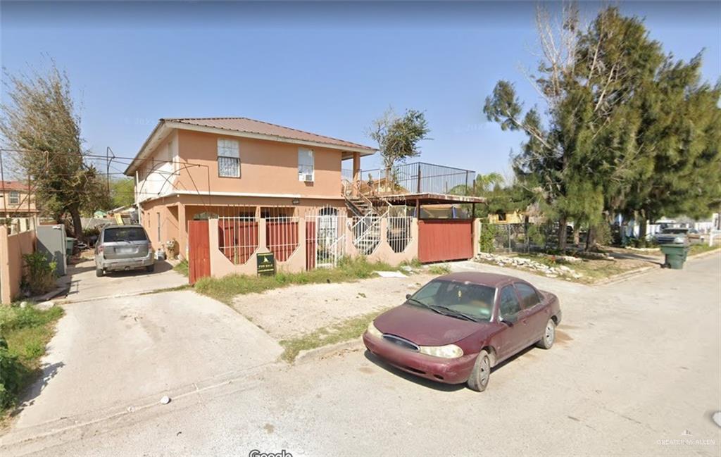 208 San Vicente Dr, Alamo, TX 78516