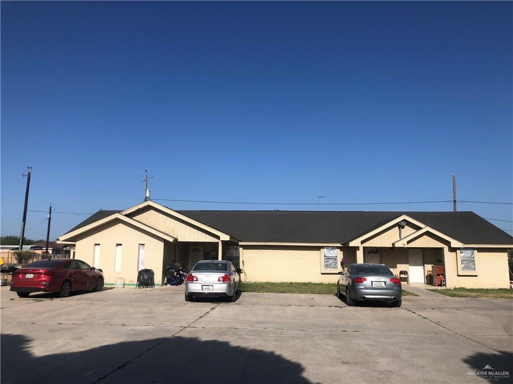 2034 Huisache St, Sullivan City, TX 78595