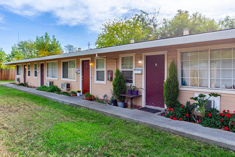2720 Forrest St, Sacramento, CA 95815