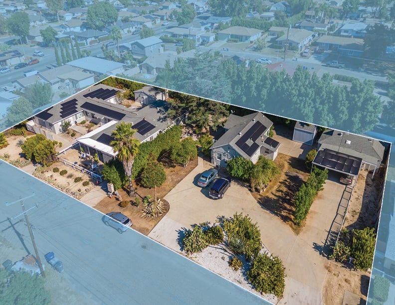 2555 Crestline Dr, Lemon Grove, CA 91945