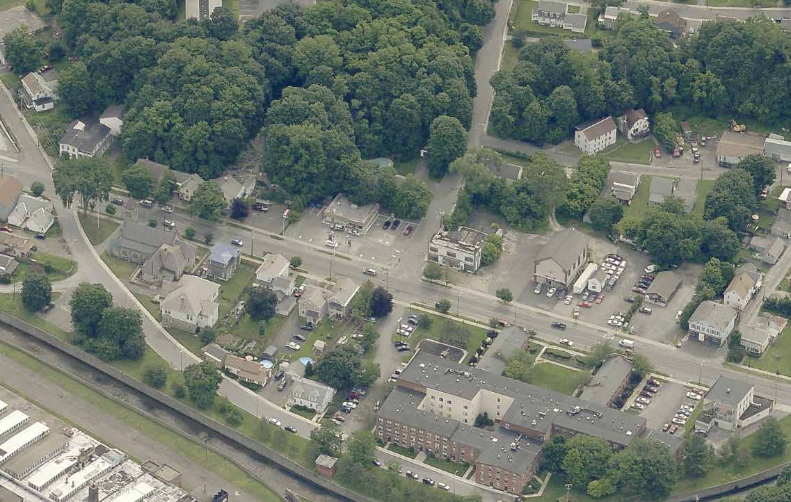 46 Commercial St, Adams, MA 01220