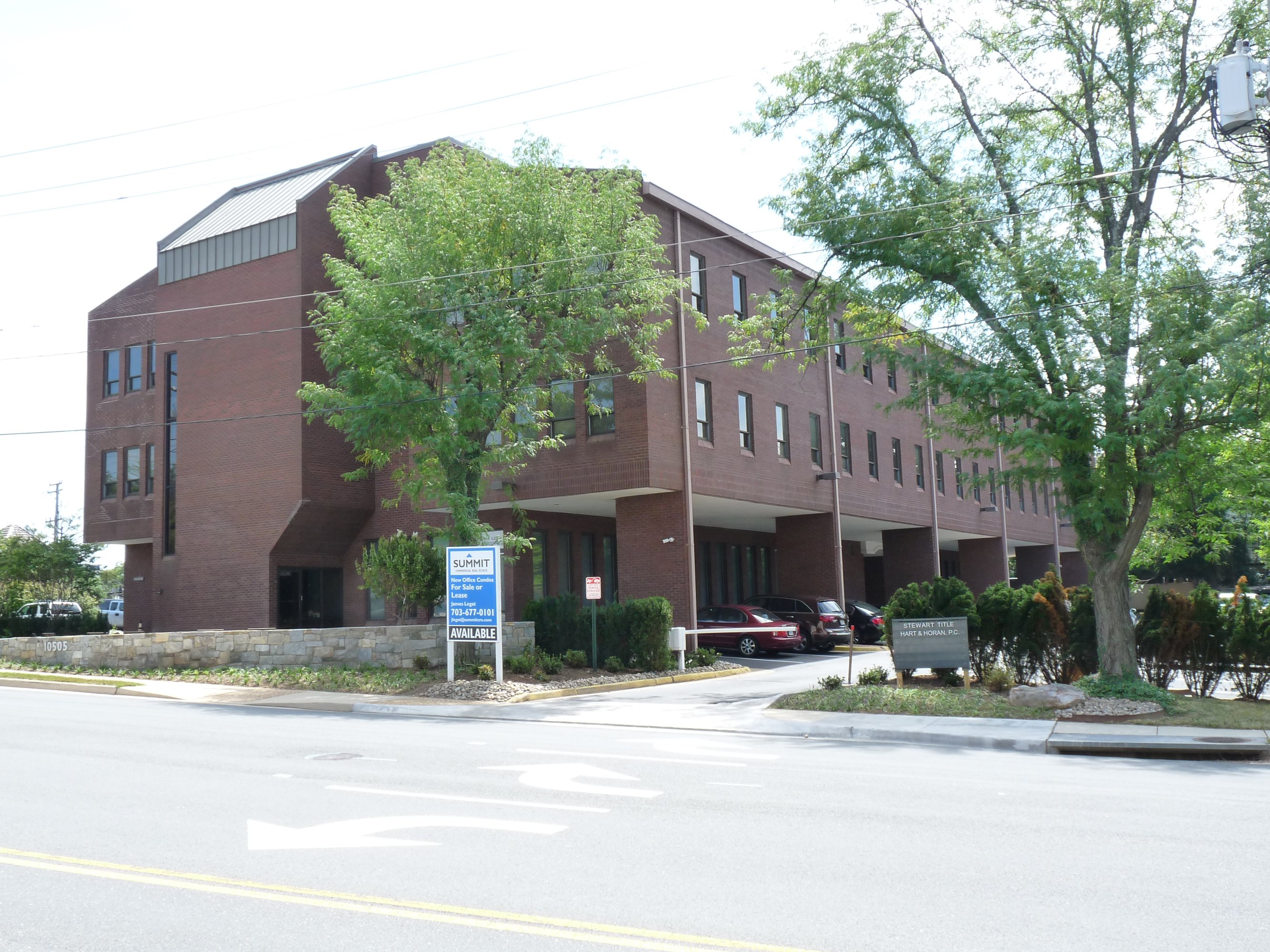 10505 Judicial Dr, Fairfax, VA 22030